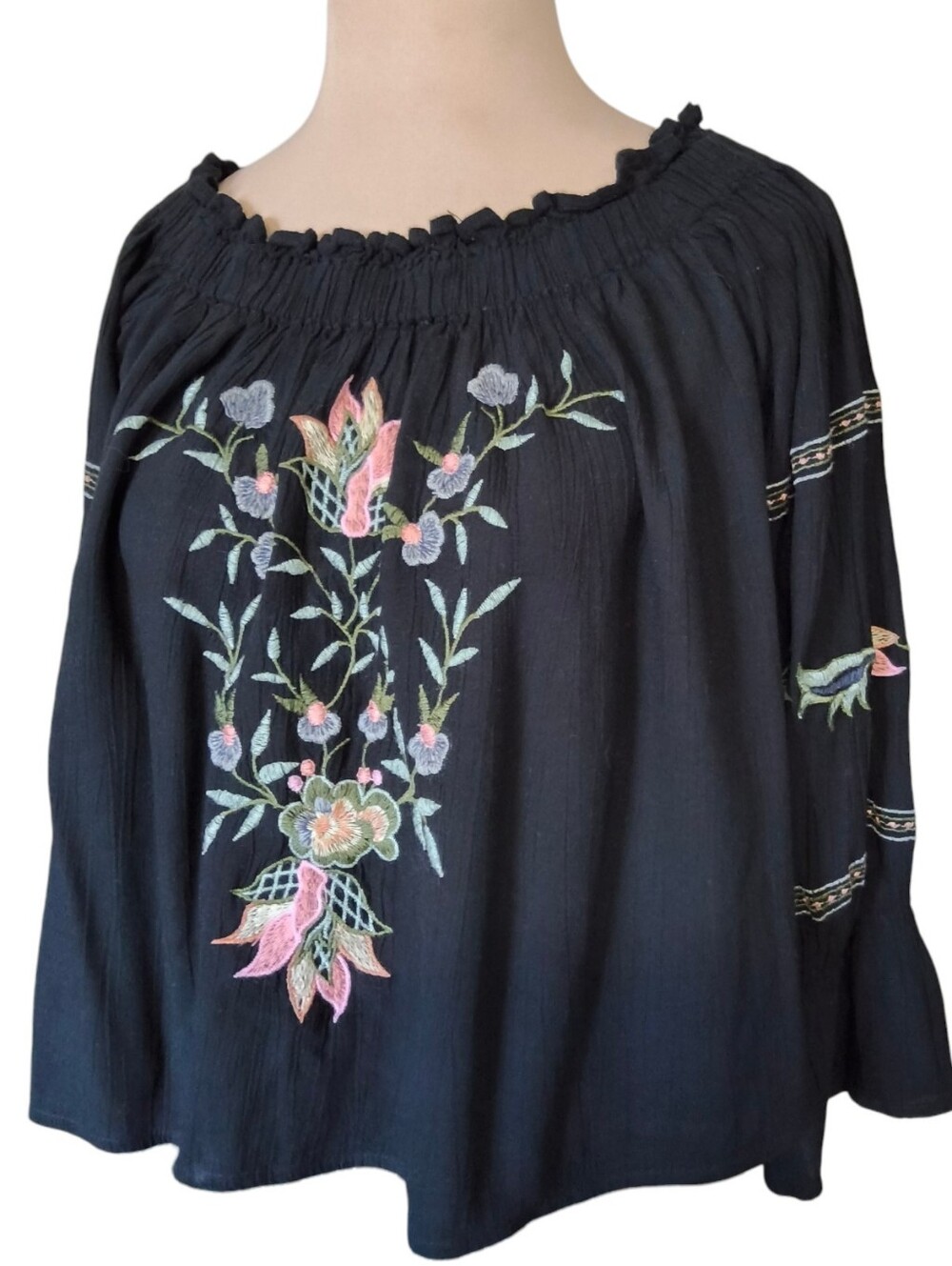 American Eagle Outfitters Black Embroidered Cropped Peasant Top Scoop Neckline